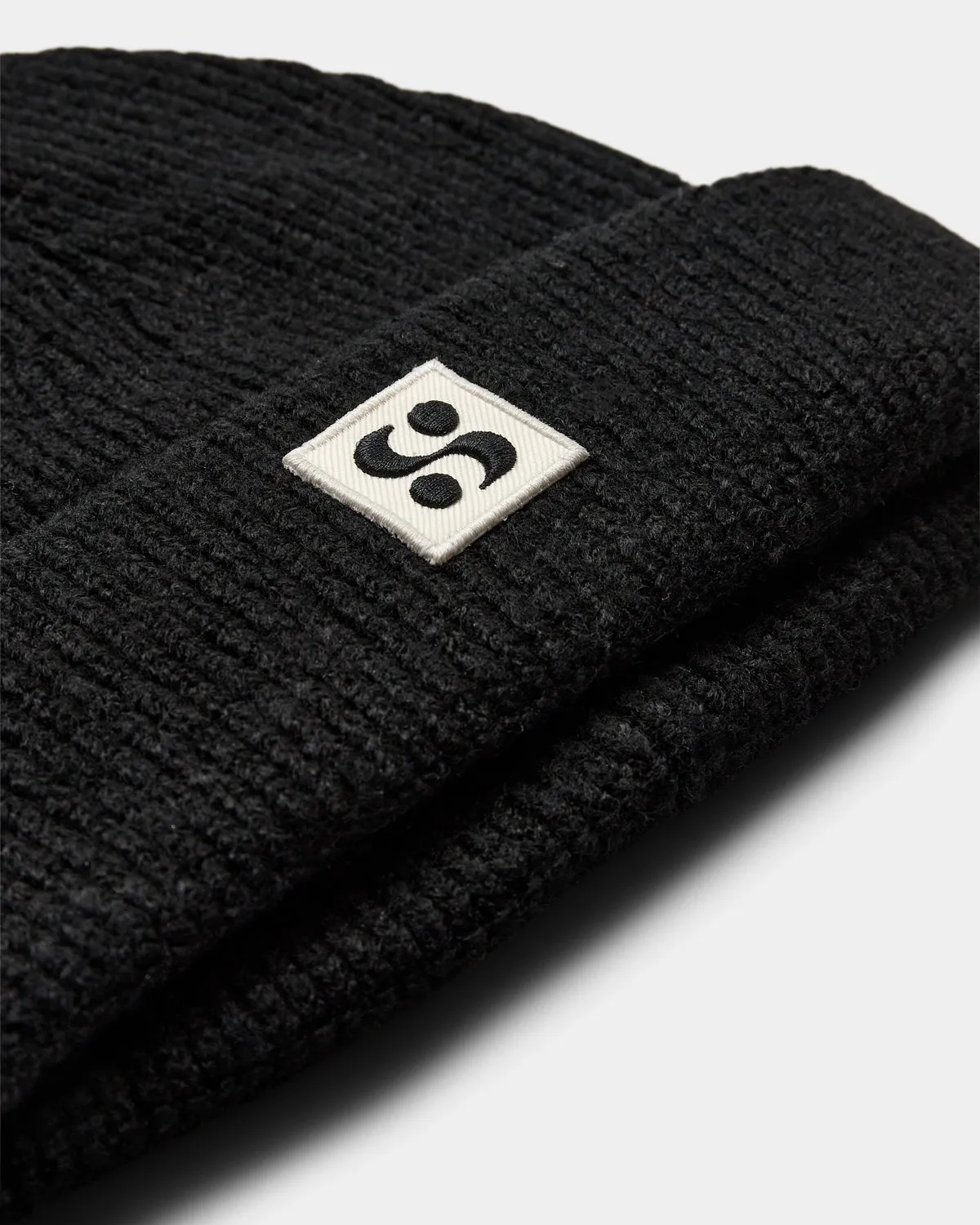 ASPENSY BEANIE - Black