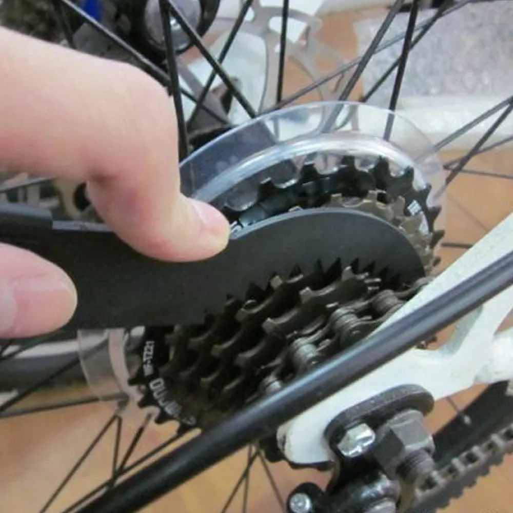 Bicycle Chain Cleaner