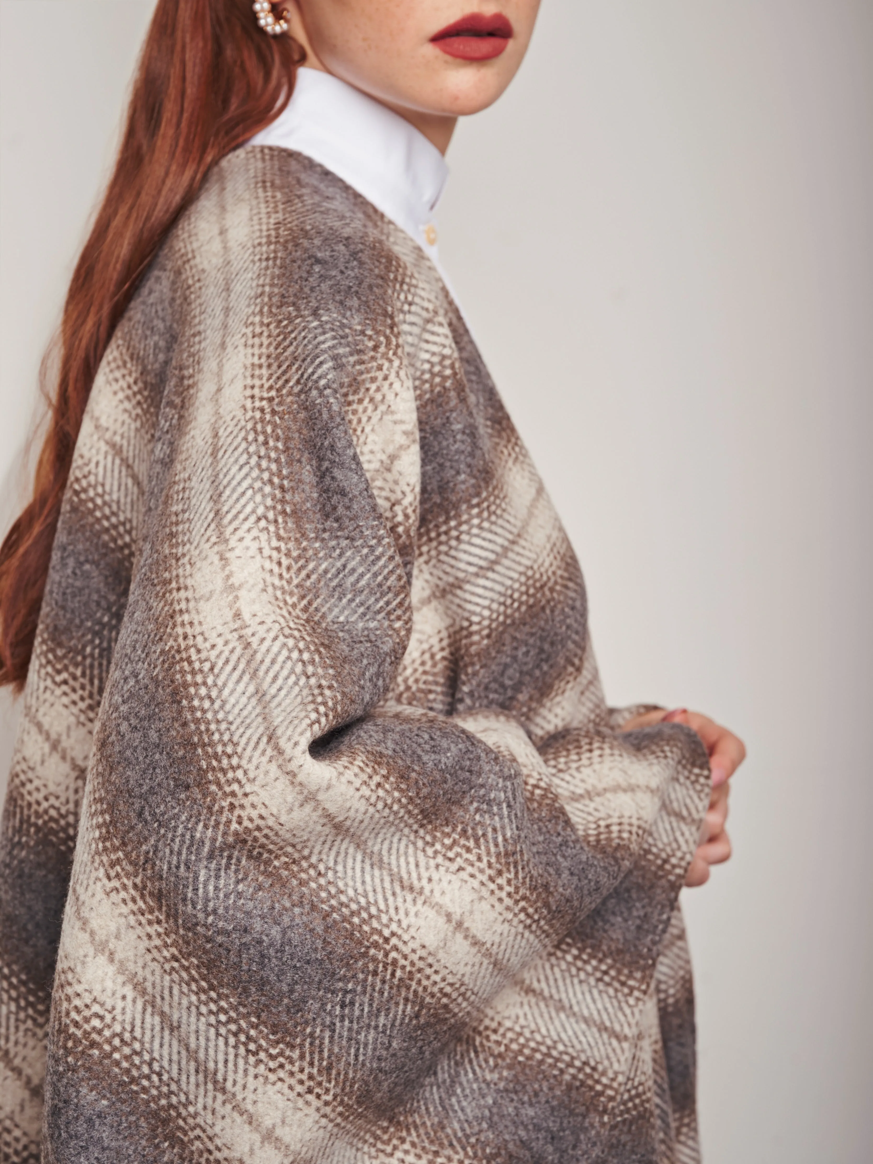 ITALIAN WOOL CAPE