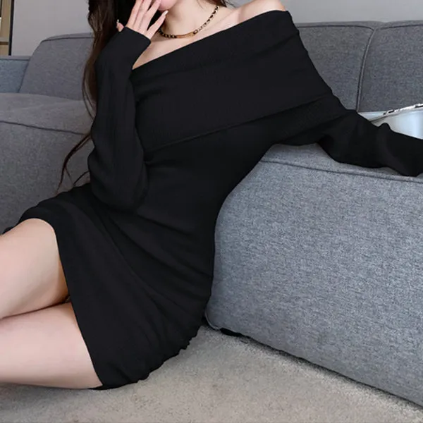 Long-Sleeved Drawstring Pleated Bodycon Knitted Dress